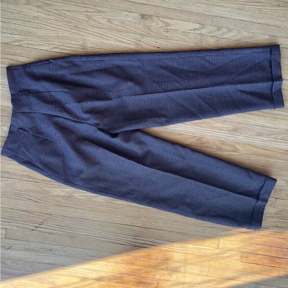 Outfit. Vintage slacks and 100% silk scarf - Picture 9 of 10